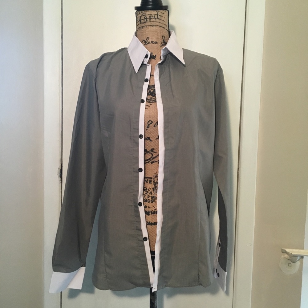 NWOT Grey Button Down Top